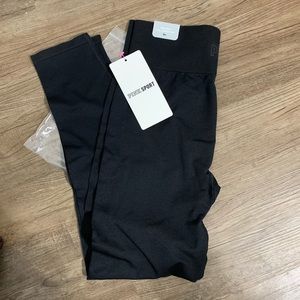 NWT PINK Sport Seamless Workout Tight